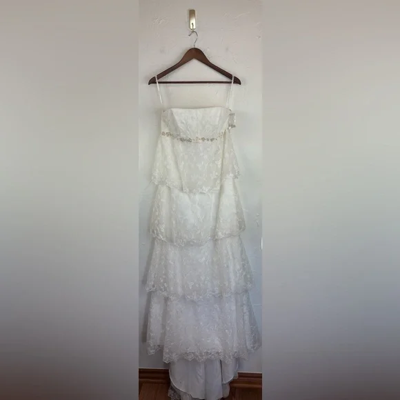 WTOO BRIDES by WATTERS $1100 Strapless Lace DressStella Tiered Train NEW 8